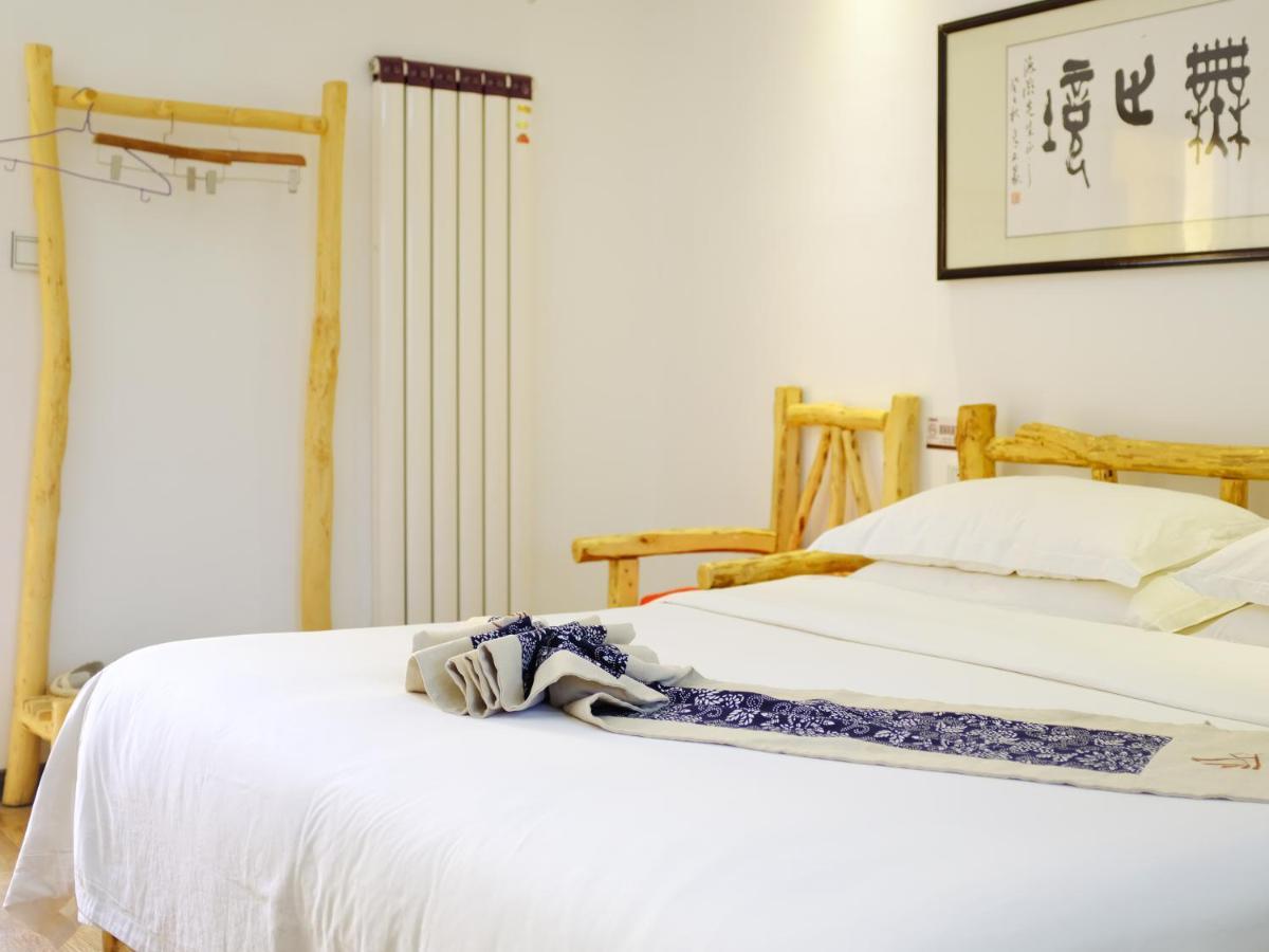 Dunhuang Silk Yododo Inn Exterior photo