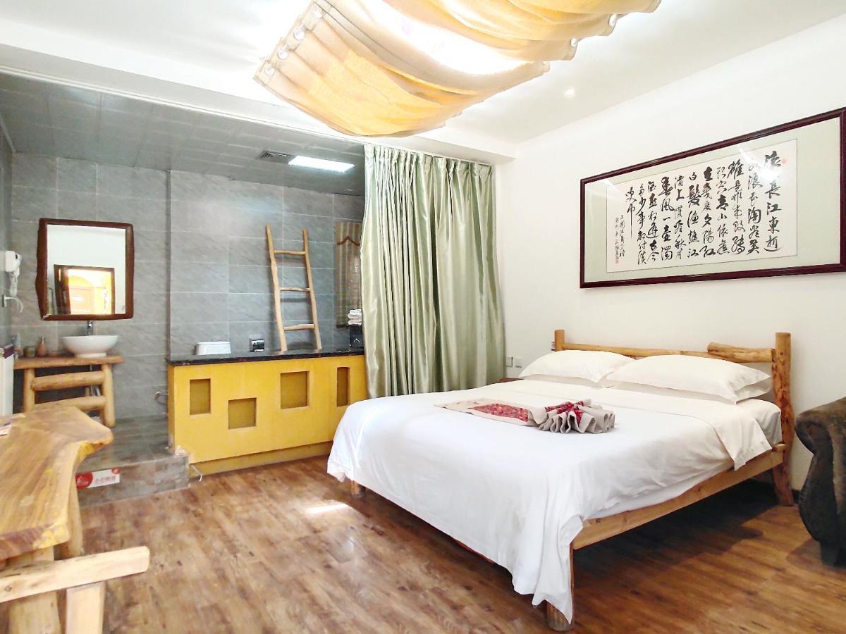 Dunhuang Silk Yododo Inn Exterior photo